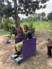 Cadires X Tororo: Projecte de cooperació amb un districte rural d'Uganda